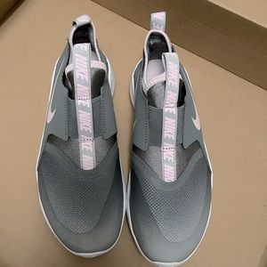 Nike running shoes  size 5.5 Youth